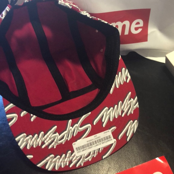 SUPREME Script Logo Strapback Panel cap - Picture 2 of 6